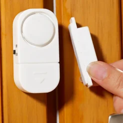 ALARMES DE PORTE ET FENETRE