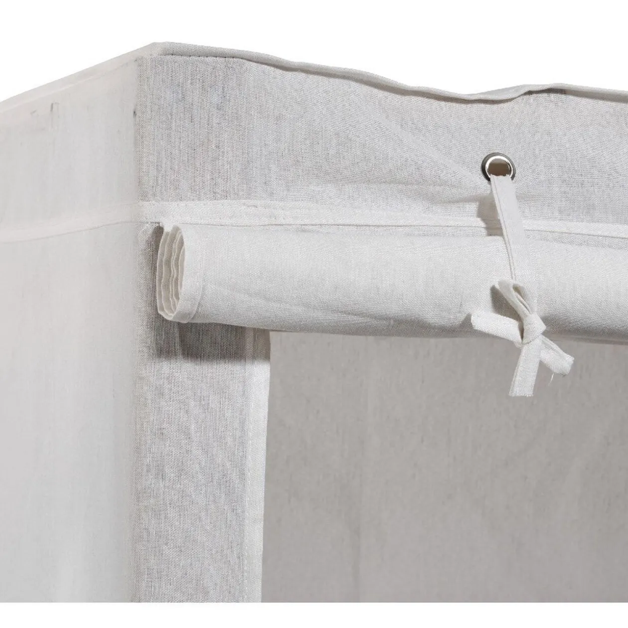 Armoire dressing en bois et housse coton