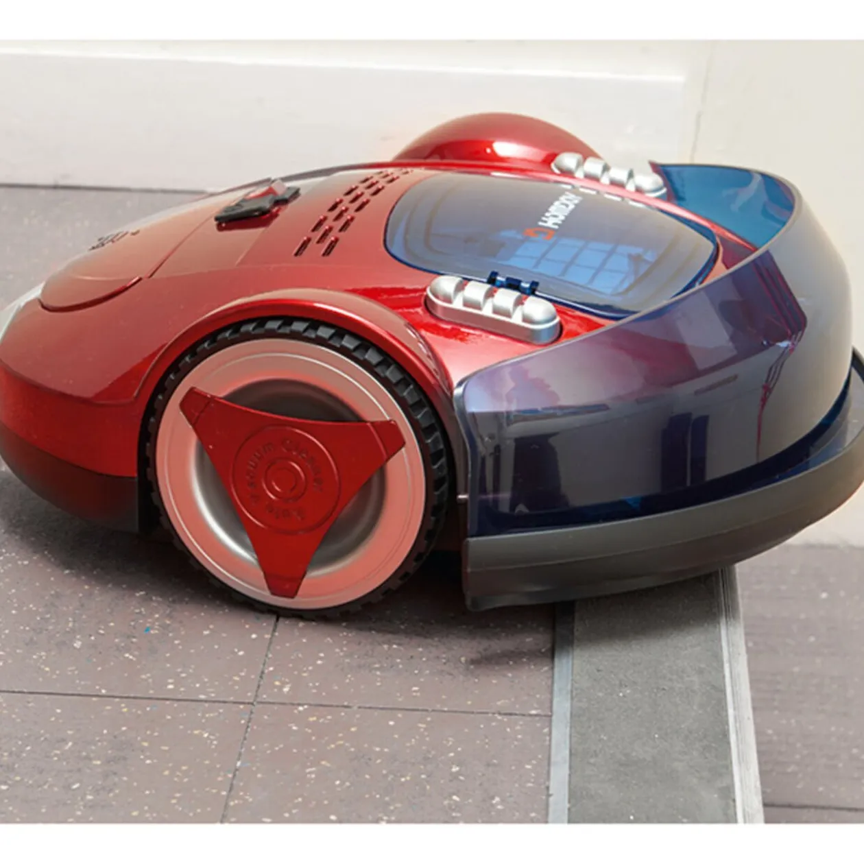 Aspirateur robot Homday