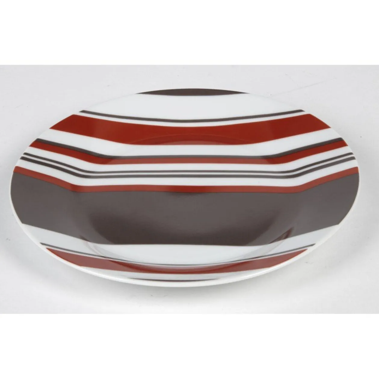 Assiette à dessert avec rayures