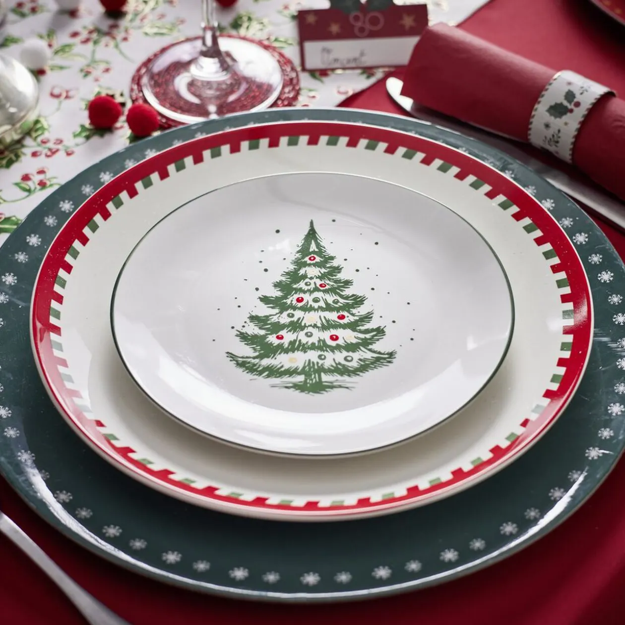 Assiette à dessert porcelaine blanche motif sapin de Noël Ø19cm