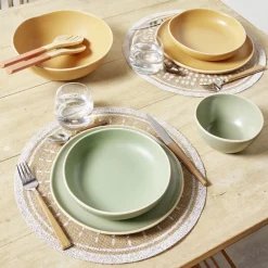 Assiette creuse en faïence vert Ø20xH4cm