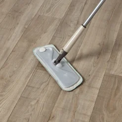 Balai serpillère spray avec réservoir