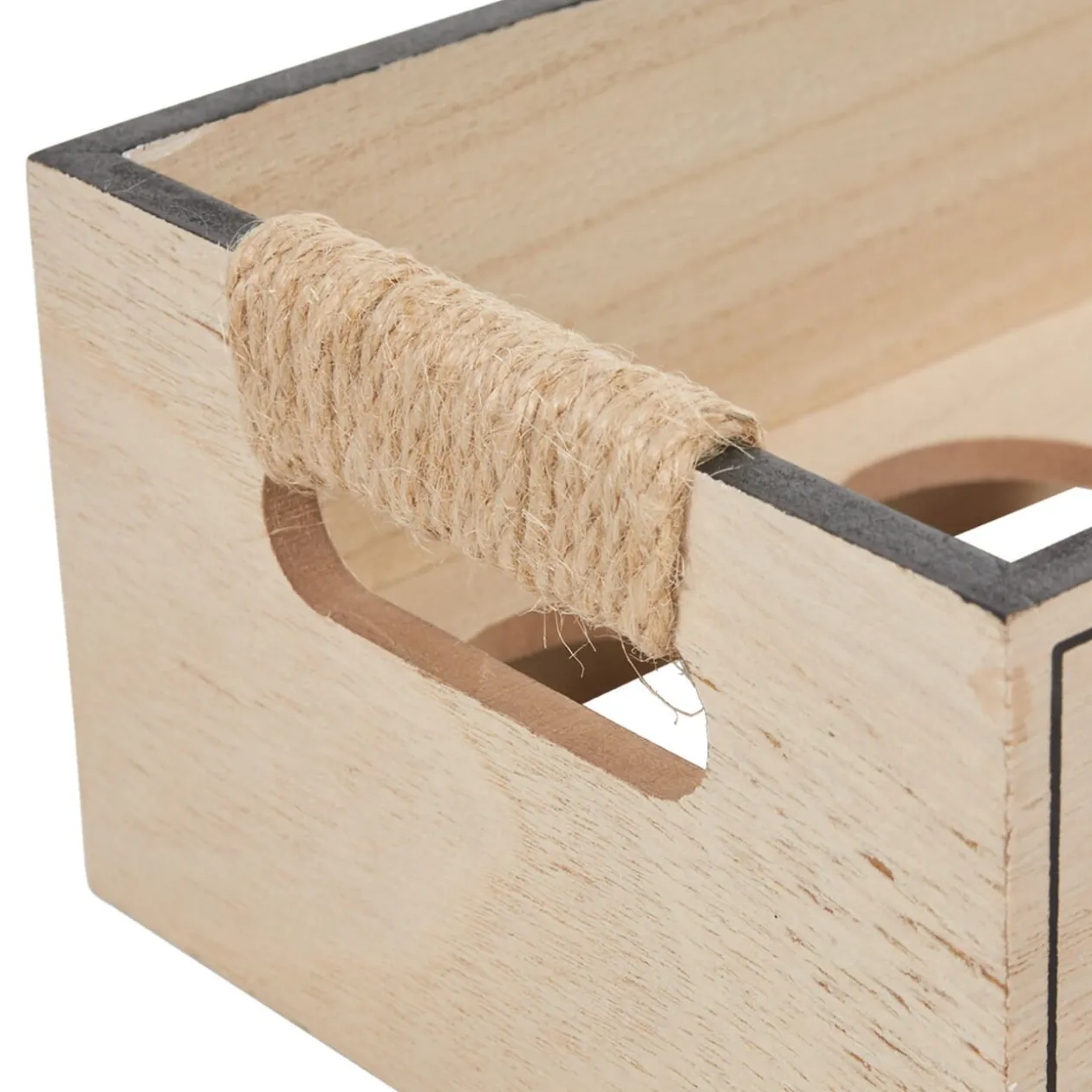 Boîte à oeufs en bois