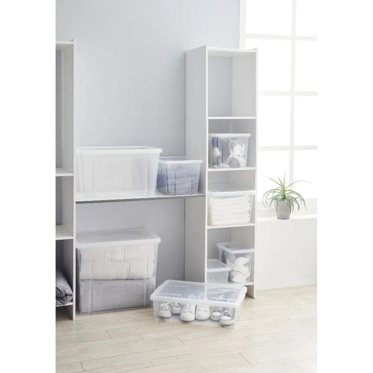 Boîte de rangement transparente avec couvercle 54L