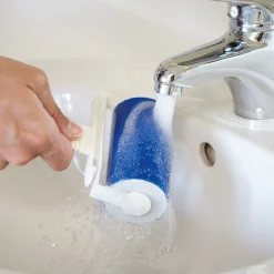 Brosse adhésive réutilisable lavable avec étui de protection