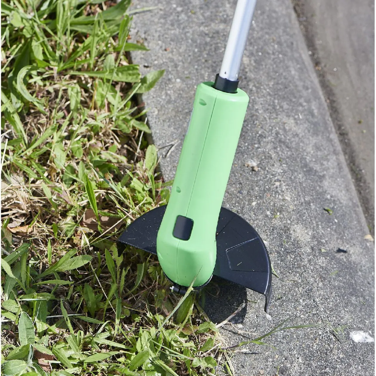 Coupe bordure électrique sans fil vert