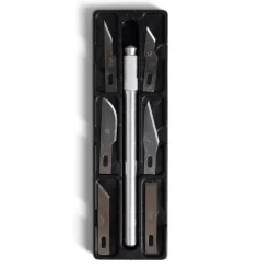 Cutter de précision 7 lames incluses métal gris