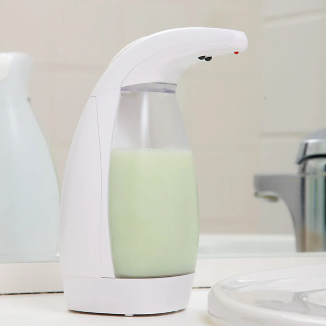 Distributeur de savon hygiènique