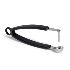 Dénoyauteur à cerises