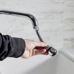 Embout robinet brise-jet flexible