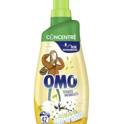 Lessive liquide concentré OMO essence naturelle de rose et lilas blanc