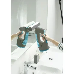 Nettoyeur pour vitres spray intégré