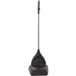 Pelle et balayette aéroport en plastique noir