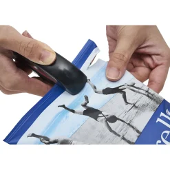 Pince multifonction 6en1 ouvre bouteille et bocal noir et rouge