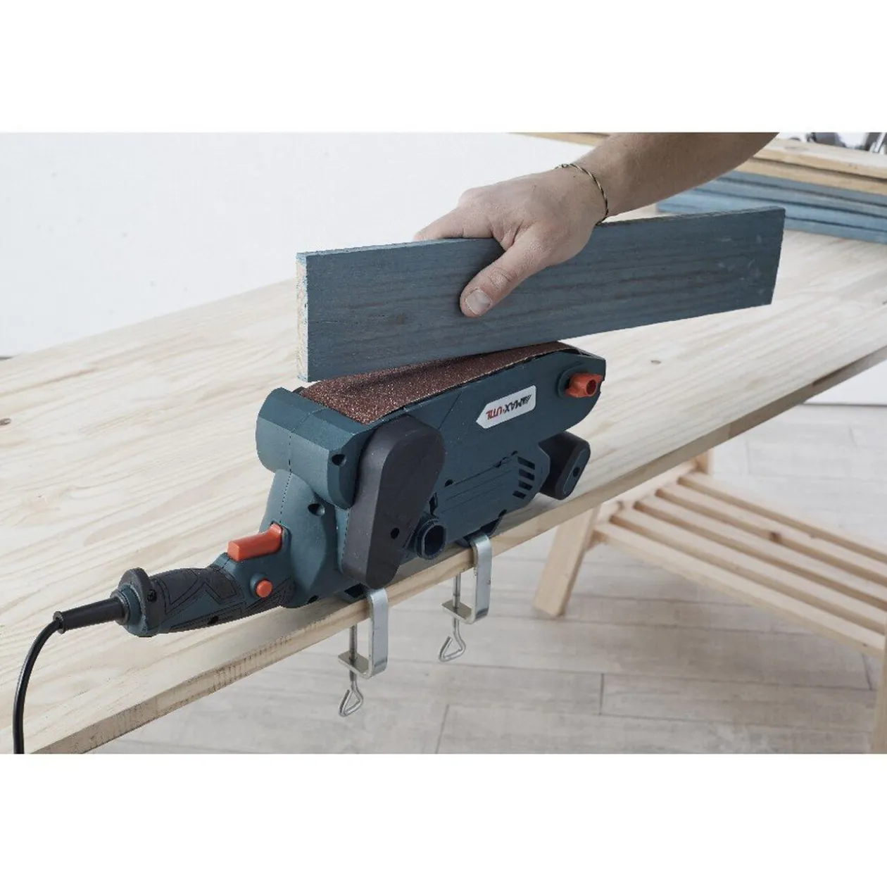 Ponceuse à bande 2 positions