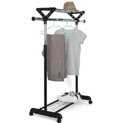 Portant vêtements à roulettes noir et gris