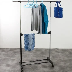 Portant vêtements double noir