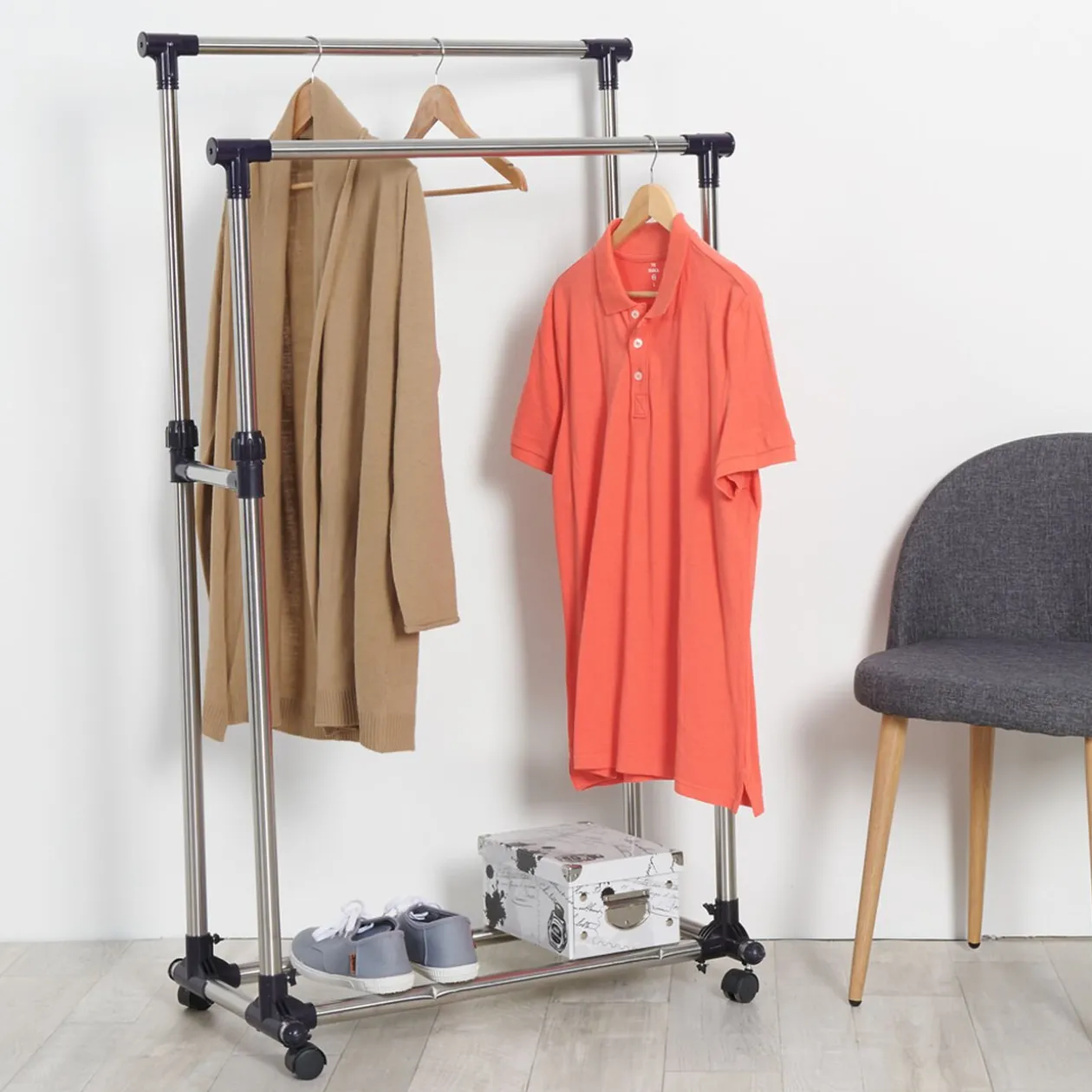 Portant vêtements tube double noir