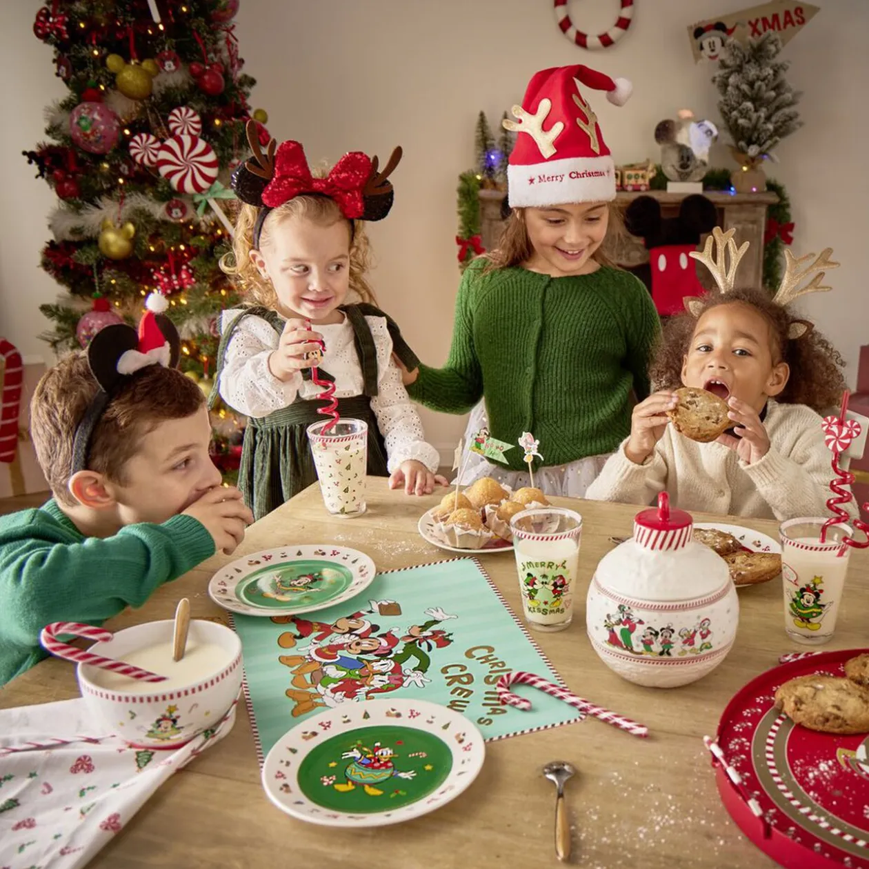 Pot en verre Disney Mickey Merry Kissmas avec couvercle Ø16xH20cm