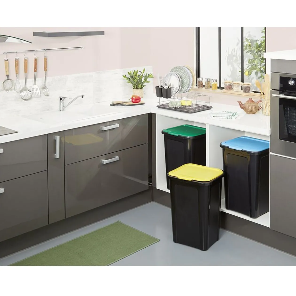 Poubelle de tri couvercle vert 45L