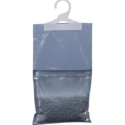 Sac déshumidificateur sur cintre parfum lavande pour penderie