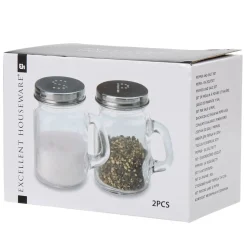 Salière et poivrière en forme de mug