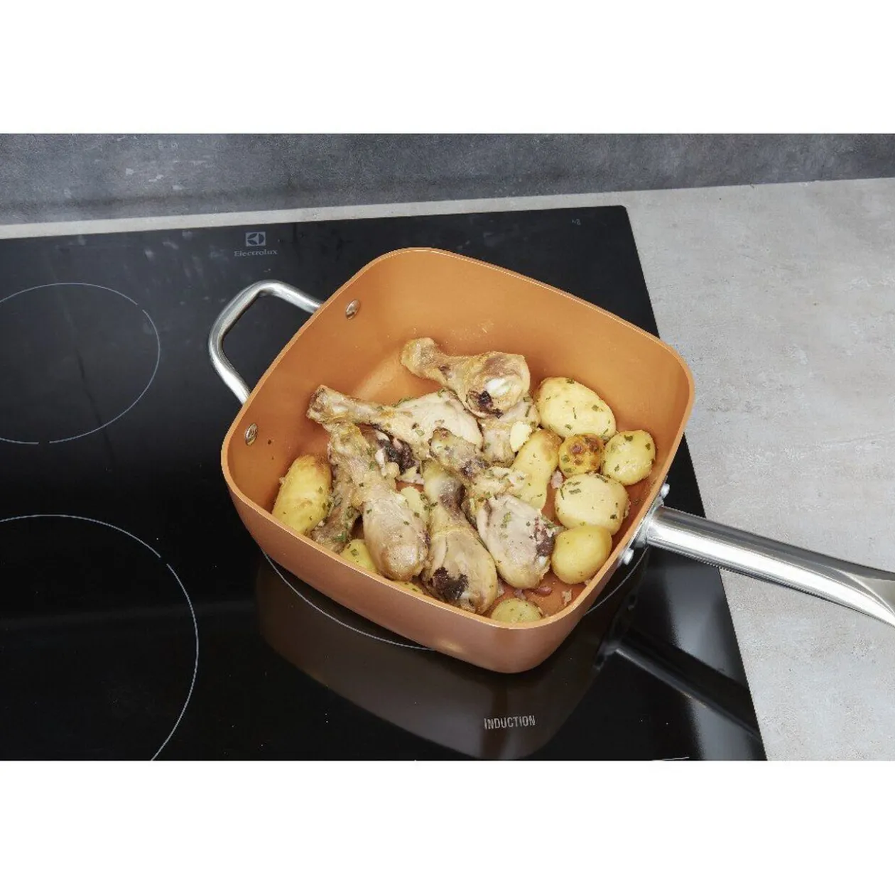 Sauteuse multifonctions cuivrée