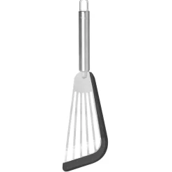 Spatule en acier avec bord silicone