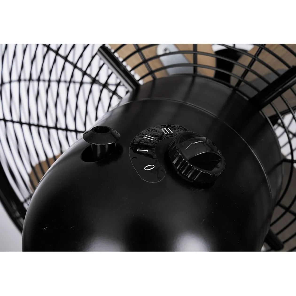 Ventilateur oscillant sur pied Ø40cm 45W